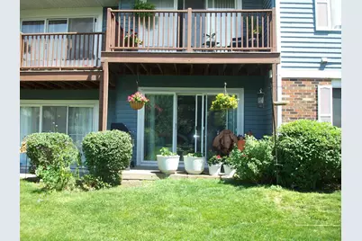 367 Pembroke Lane #5, Glen Ellyn, IL 60137 - Photo 2