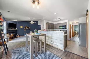 965 Constance Ln, Sycamore, IL 60178 - Photo 12
