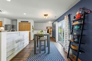 965 Constance Ln, Sycamore, IL 60178 - Photo 6