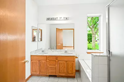20827 W Honeysuckle Court, Plainfield, IL 60544 - Photo 16