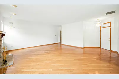20827 W Honeysuckle Court, Plainfield, IL 60544 - Photo 4