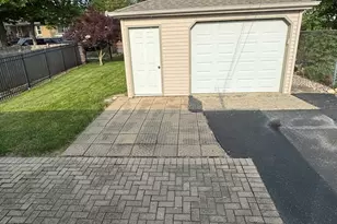 11 Wheeler Ave, Joliet, IL 60436 - Photo 2