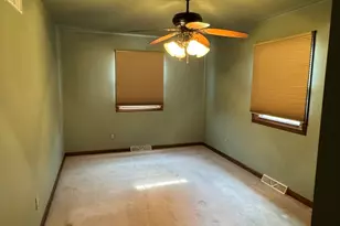 11 Wheeler Ave, Joliet, IL 60436 - Photo 12