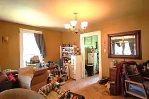 416 E Elm St, Salem, IL 62881 - Photo 6