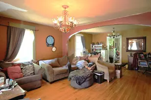 416 E Elm St, Salem, IL 62881 - Photo 4