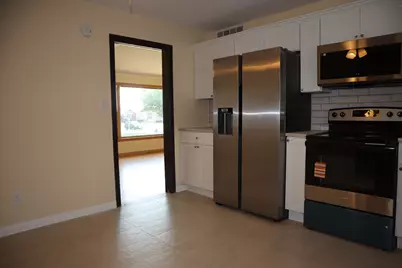 8755 S Fairfield Avenue, Evergreen Park, IL 60805 - Photo 8