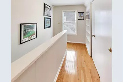 213 E Ellis Avenue, Libertyville, IL 60048 - Photo 20