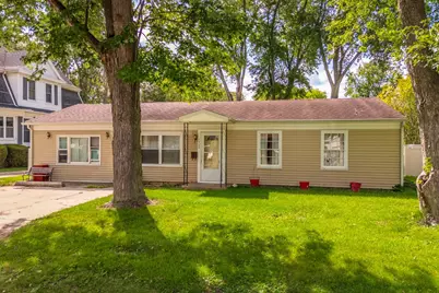 1702 S Plum Street, Pontiac, IL 61764 - Photo 2
