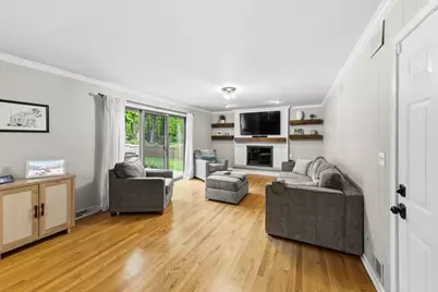 756 Oakwood Drive, Frankfort, IL 60423 - Photo 14