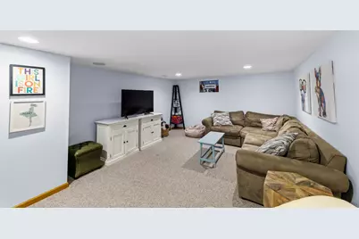 756 Oakwood Drive, Frankfort, IL 60423 - Photo 28