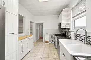 813 Circle Ave, Forest Park, IL 60130 - Photo 10