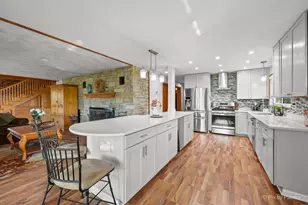 1423 N River Rd, McHenry, IL 60051 - Photo 24