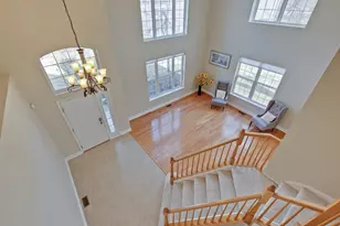 [Address not provided], Buffalo Grove, IL 60089 - Photo 4