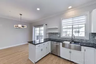 850 Shandrew Dr, Naperville, IL 60540 - Photo 10