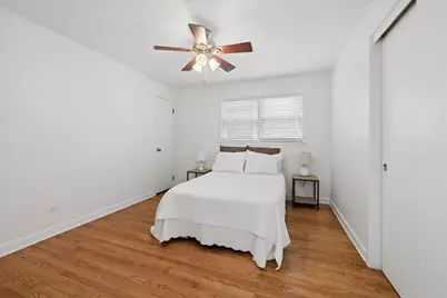 4211 N Melvina Avenue, Chicago, IL 60634 - Photo 10