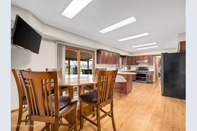 612 Stuart Drive, Carol Stream, IL 60188 - Photo 8