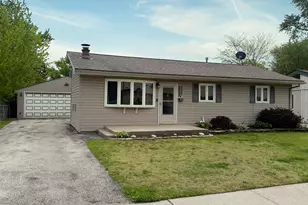 1119 Evans Ave, Machesney Park, IL 61115 - Photo 2