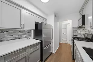 9840 S Pulaski Rd, Oak Lawn, IL 60453 - Photo 12