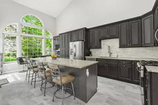 794 Pheasant Trail, Saint Charles, IL 60174 - Photo 4