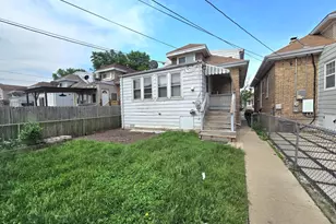 2823 N 76th Ct, Elmwood Park, IL 60707 - Photo 22