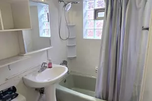2823 N 76th Ct, Elmwood Park, IL 60707 - Photo 18