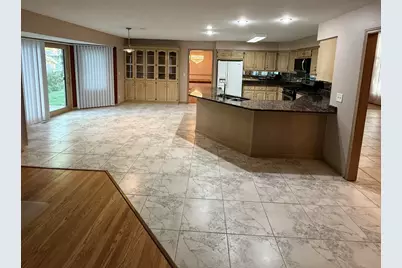 193 Rosedale Court, Bloomingdale, IL 60108 - Photo 8