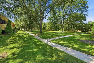 5740 Concord Lane #13, Clarendon Hills, IL 60514 - Photo 24
