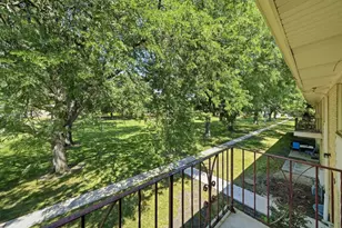 5740 Concord Ln, Clarendon Hills, IL 60514 - Photo 18