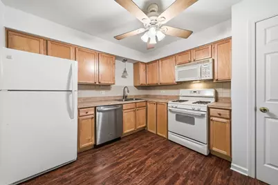 5740 Concord Lane #13, Clarendon Hills, IL 60514 - Photo 10