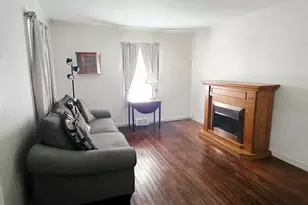 1921 Kelly Ave, Crest Hill, IL 60403 - Photo 2