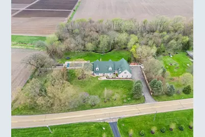 1575 Creek Road, Plano, IL 60545 - Photo 24