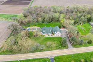 1575 Creek Rd, Plano, IL 60545 - Photo 24