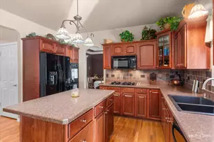 1138 Grace Dr, Yorkville, IL 60560 - Photo 10