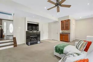 771 W Kristen Ct, Palatine, IL 60067 - Photo 16