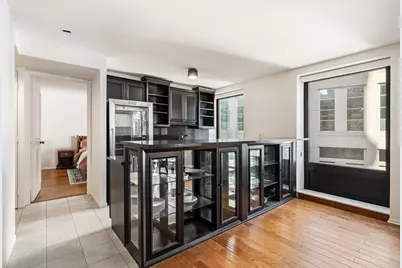 40 E Delaware Place #1502, Chicago, IL 60611 - Photo 8