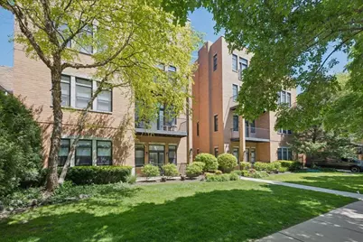 819 Foster Street #1S, Evanston, IL 60201 - Photo 2
