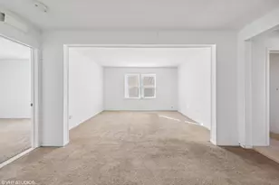 9518 S 53rd Ave, Oak Lawn, IL 60453 - Photo 4