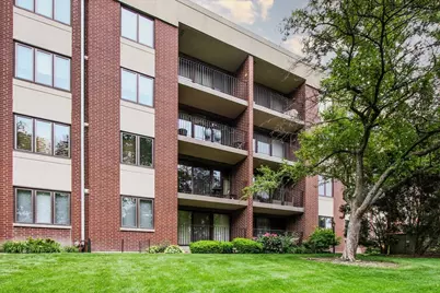 212 W Saint Charles Road #108, Lombard, IL 60148 - Photo 2