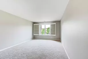 701 Lake Hinsdale Dr, Willowbrook, IL 60527 - Photo 12