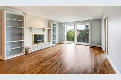701 Lake Hinsdale Drive #412, Willowbrook, IL 60527 - Photo 6