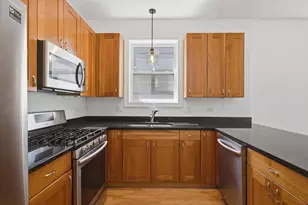 1229 N Campbell Ave, Chicago, IL 60622 - Photo 8