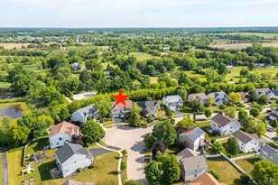 1085 Waterview Cir, Antioch, IL 60002 - Photo 4
