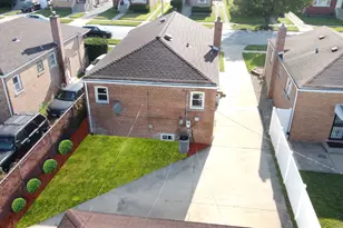 286 Oglesby Ave, Calumet City, IL 60409 - Photo 2