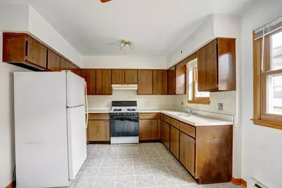 8444 W Gregory Street #3B, Chicago, IL 60656 - Photo 2
