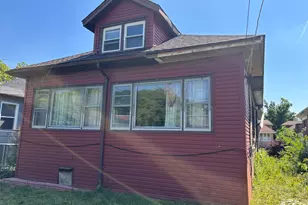 7646 S Merrill Ave, Chicago, IL 60649 - Photo 2