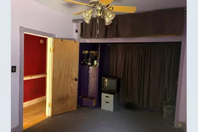 7646 S Merrill Avenue, Chicago, IL 60649 - Photo 6