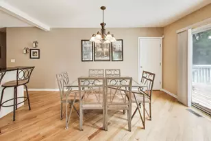 24W066 St Charles Rd, Wheaton, IL 60187 - Photo 12