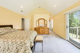 24W066 St Charles Rd, Wheaton, IL 60187 - Photo 18