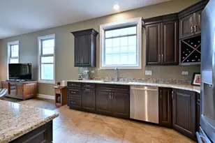 204 Donmor Dr, Bloomingdale, IL 60108 - Photo 14
