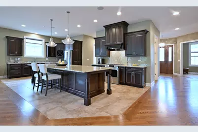 204 Donmor Drive, Bloomingdale, IL 60108 - Photo 12
